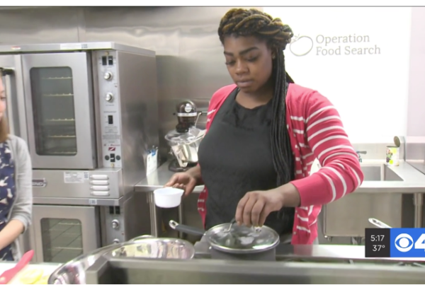 Chef teaching about nutrition