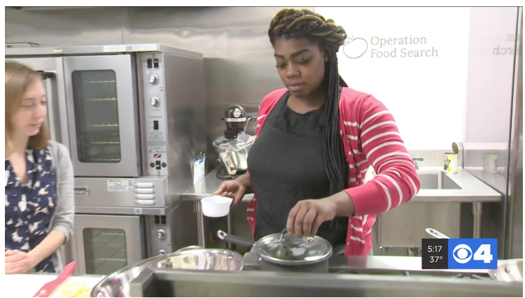 Chef teaching about nutrition