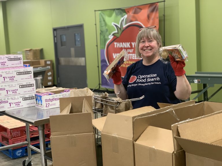 OFS Employee donating food