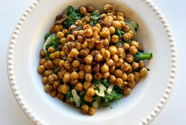 Fresh balsamic chickpeas